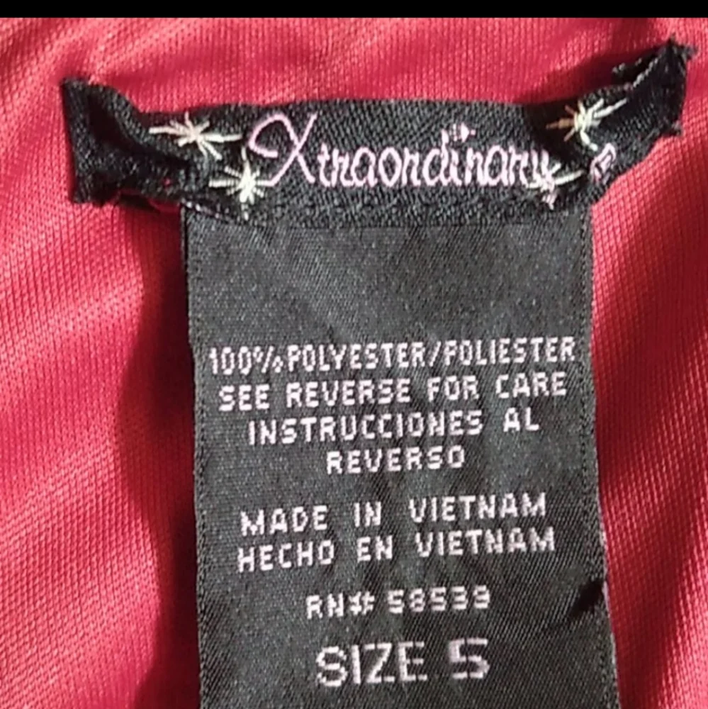 Red Xtraordinary Homecoming Dress Size 5 Juniors - Picture 5 of 10